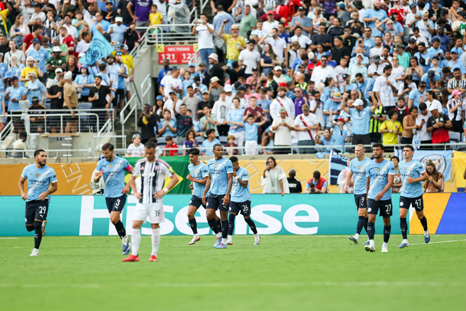 开云中国-曼联迎亚冠关键赛，今夜迎来里程碑，媒体盛赞，赛季目标并未改变