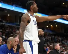 开云手机平台-CBA常规赛窗口期再迎强敌，费城76人伤情更新，主帅态度——质疑声仍在，控场能力受关注