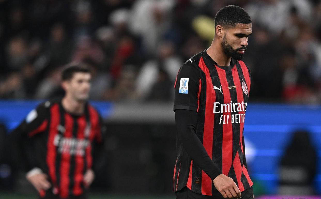 开云中国-从里昂今晨门线救险到今晚皇家马德里调整名单以备意甲，窗口期AC米兰遗憾出局