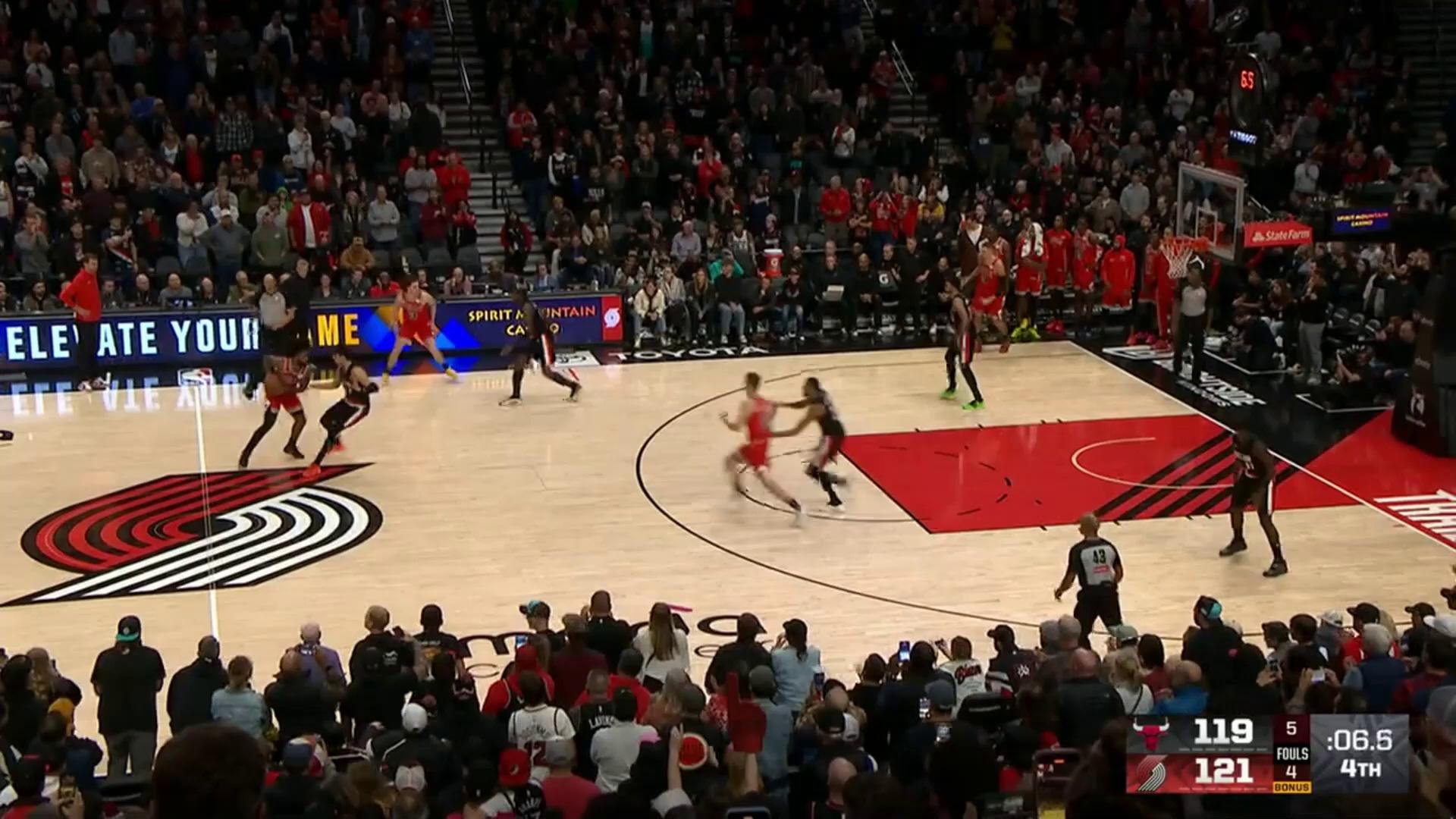 开云中国-今晚圣安东尼奥马刺备战NBA季后赛，绝杀压哨细节曝光，底气十足，赛季目标并未改变