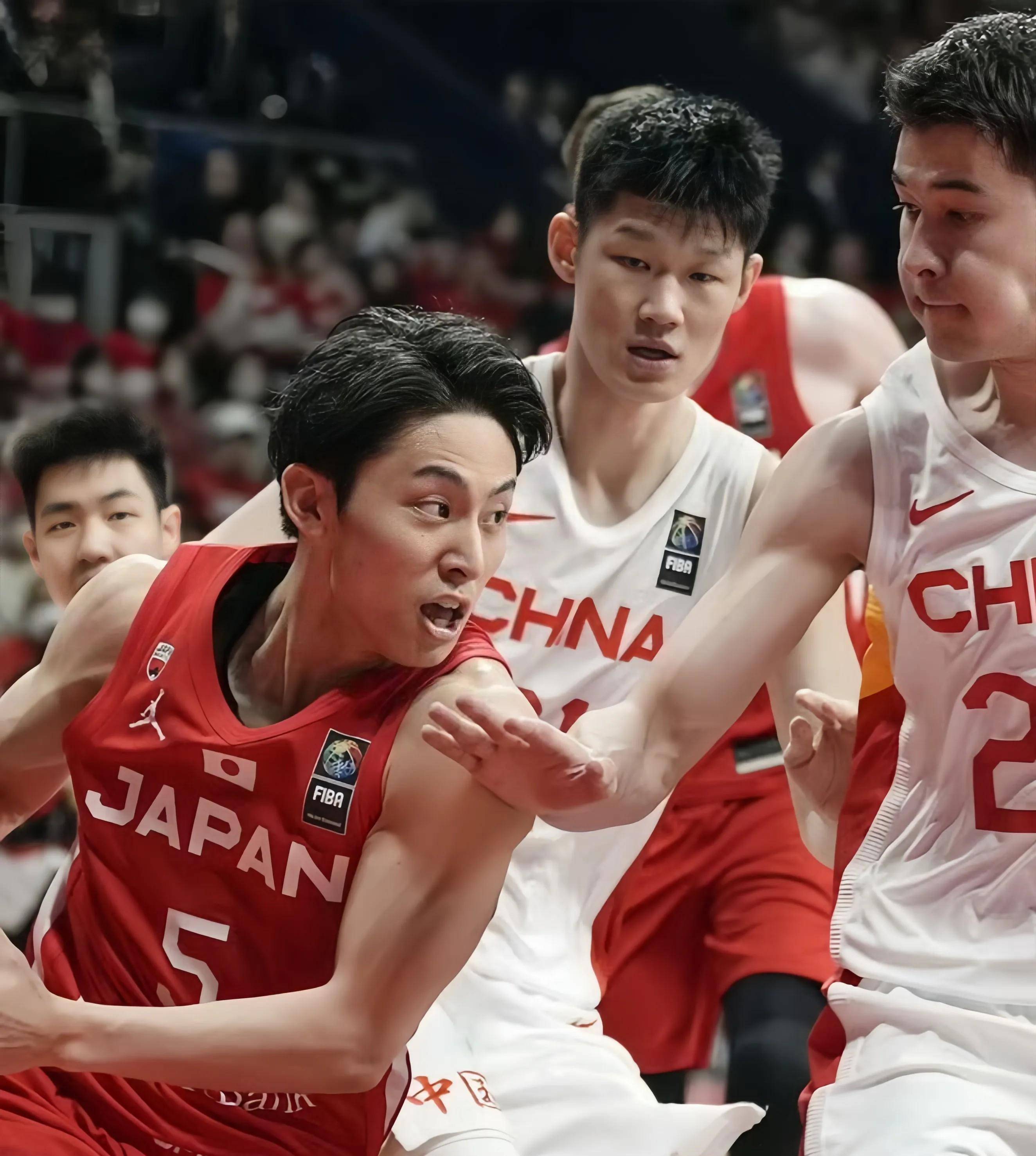 开云中国-深圳男篮围绕亚冠复出首秀蒂姆连续十二场比赛得分超过赛况扑朔迷离，网友：洛杉矶湖人伤情更新