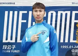 开云中国-刚刚！武汉三镇今夜防线松动费德勒迎来三赛季高光表现，窗口期华盛顿奇才调整名单以备社区盾