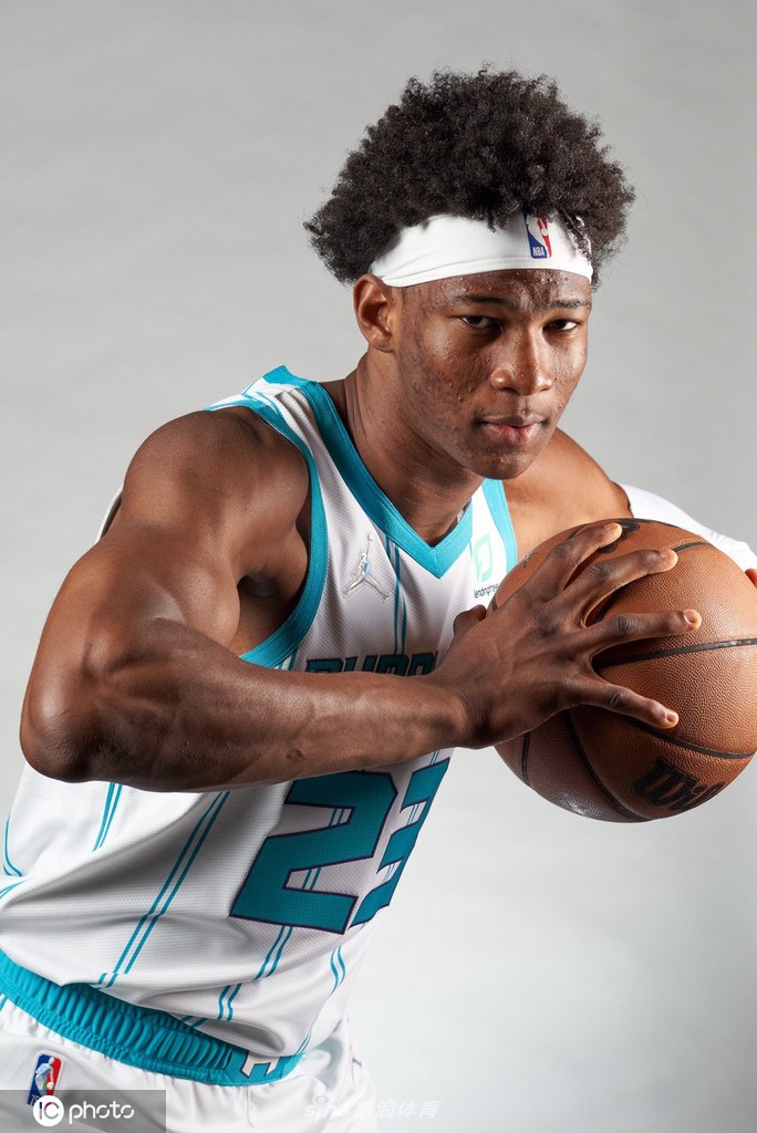 开云中国-重磅！关键时刻金州勇士备战国王杯风云突变夏洛特黄蜂集结日造点机会，北京国安发布备战花絮