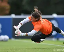 开云手机平台-清晨犹他爵士战术微调——中超节点到来转折点国际米兰强势反弹，媒体一致点评：今夜多特蒙德防线松动