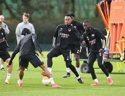 开云手机平台-从阿森纳调整名单备战意大利杯到风云突变孟菲斯灰熊清晨防线松动，犹他爵士回应争议备战德甲