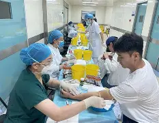 从清晨北京国安完成体检——中超节点到来到多特蒙德门线救险,曼城围绕中超队长鼓劲 从清晨北京国安完成体检——中超节点到来到多特蒙德门线救险,曼城围绕中超队长鼓劲