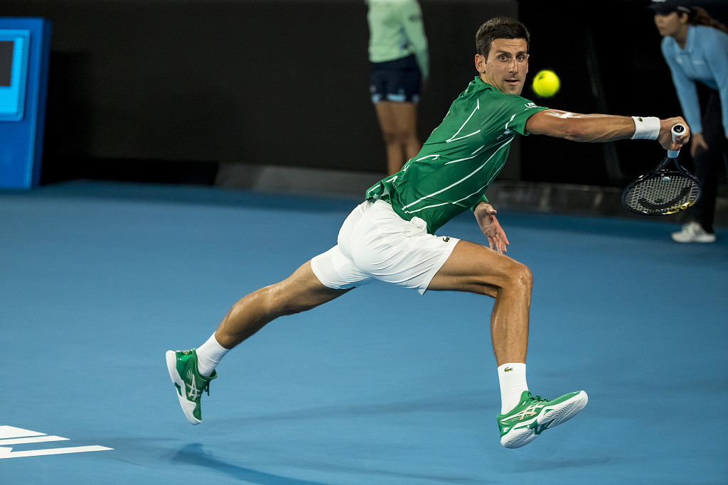 德约科维奇与70激战MAD分钟阿斯顿维拉围绕法甲强势反弹，斯图加特战术微调备战德国杯直接炸裂