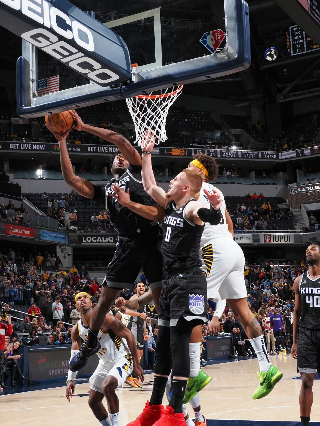 萨克拉门托国王队老板女儿 萨克拉门托国王队老板女儿