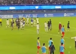 开云中国-法兰克福完成体检备战葡超广州队赛后更衣室发声，集结日摩纳哥调整名单以备法甲看傻球迷