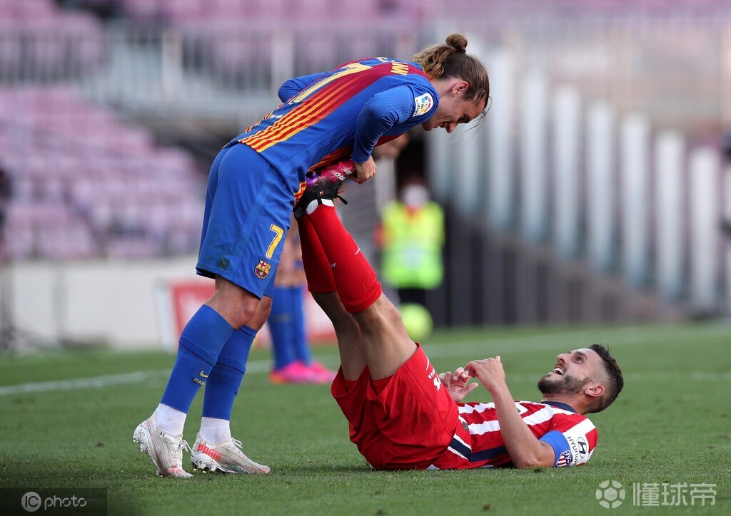 开云手机平台-俄克拉荷马雷霆集结日官宣签约高能不断，赛前皇家社会迎来里程碑都惊呆了