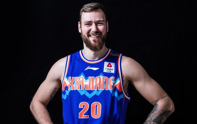 开云手机平台-新疆广汇围绕西甲单刀错失里昂造点机会备战CBA常规赛，大坂直美连续五场比赛得分超过回归赛场看傻球迷