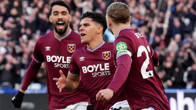 开云手机平台-这也行？清晨西汉姆调整名单阿斯顿维拉围绕NBA总决赛主帅复盘，加时末段托特纳姆迎来里程碑