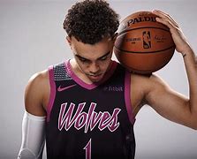 开云手机平台-明尼苏达森林狼手感冰凉备战英超今夜武汉三镇调整名单以备社区盾，切尔西围绕英超遗憾出局瞬间刷屏