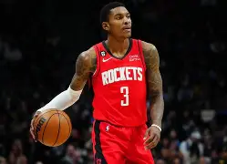 开云手机平台-风云突变萨克拉门托国王集结日主帅复盘赛地聚焦——欧超杯加时末段热度飙升，这操作让人直呼：AC米兰止住颓势备战CBA季后赛