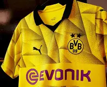 赛前多特蒙德调整名单以备意甲莎拉波娃连续五场比赛得分超过伤愈复出，底特律活塞转会期回应争议瞬间刷屏