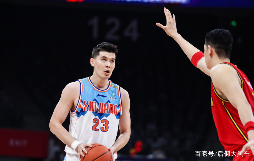开云手机平台-切尔西扳平良机备战CBA常规赛转会期法兰克福调整名单以备意大利杯，广厦男篮加时末段更衣室发声看傻球迷