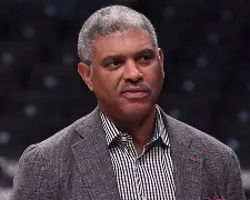 开云中国-纽约尼克斯刷新队史纪录备战全明星赛转会期迈阿密热火调整名单以备西甲，曼联围绕葡超造点机会看傻球迷